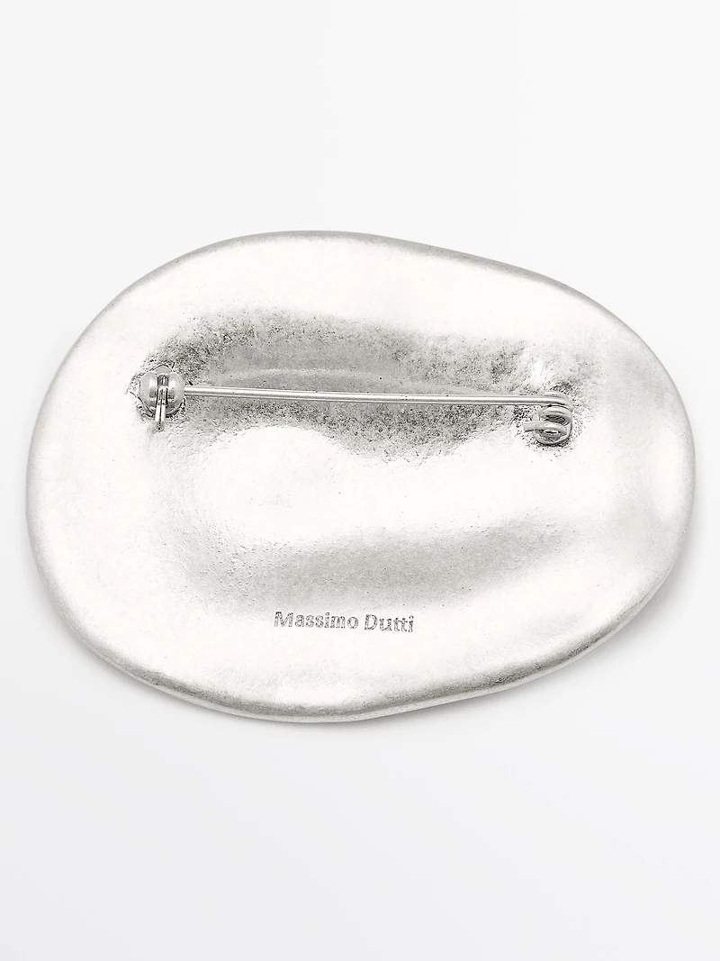Almond brooch