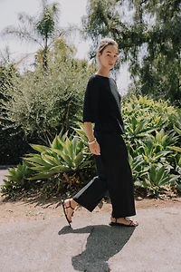 CUT OUT CAPE KNIT TOP