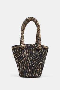 WOVEN BODY BASKET BAG
