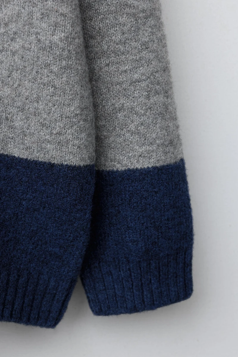 PULL POLO EN MAILLE À RAYURES