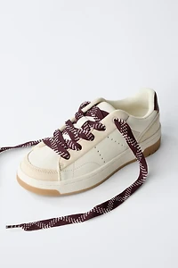 TENNIS SKATE