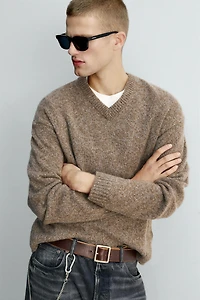LIMITED EDITION V-NECK SWEATER
