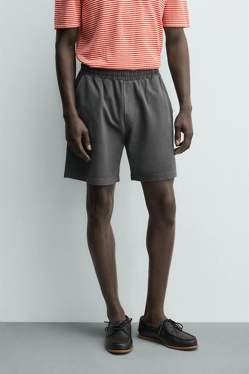 WASHED REGULAR FIT PIQUÉ SHORTS