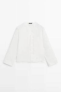 Flowing shirt with chest detail