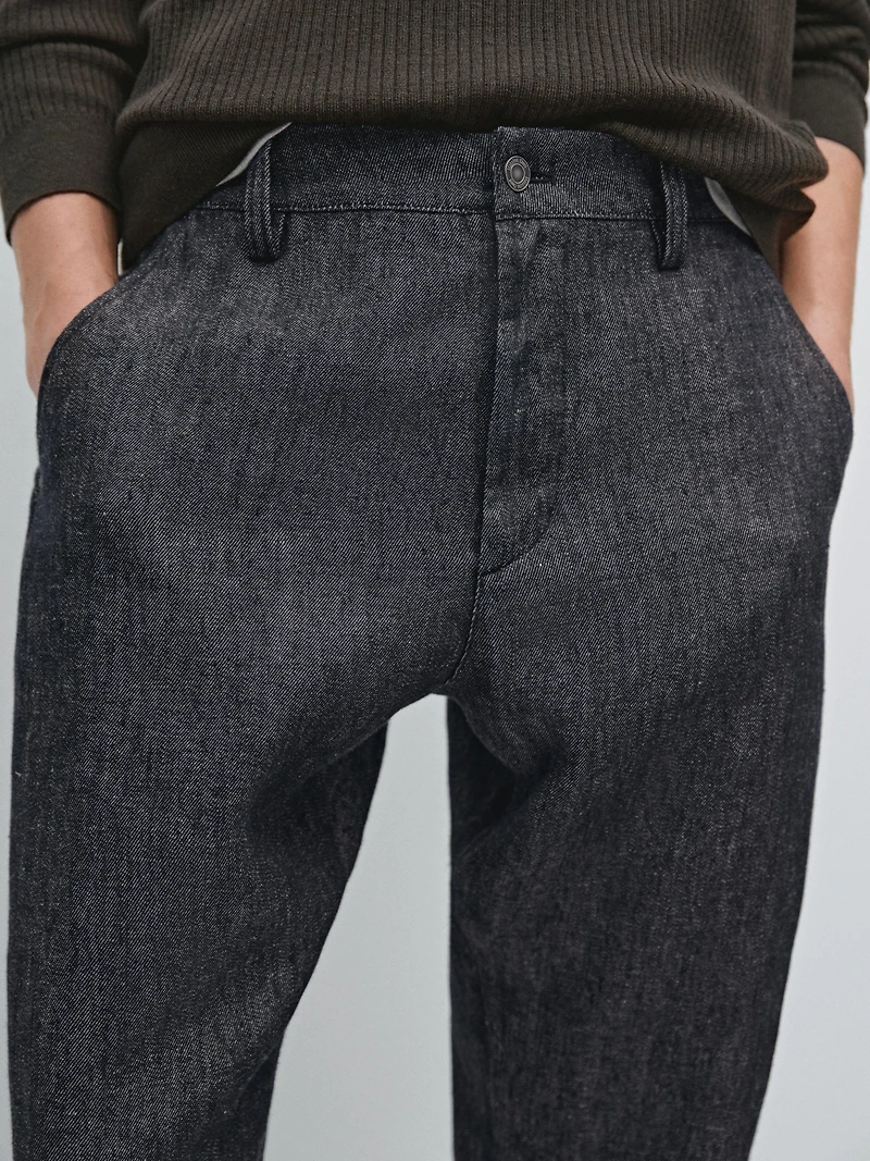 Lightweight relaxed fit jeans