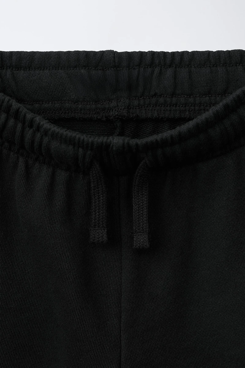 GARMENT DYED SHORTS