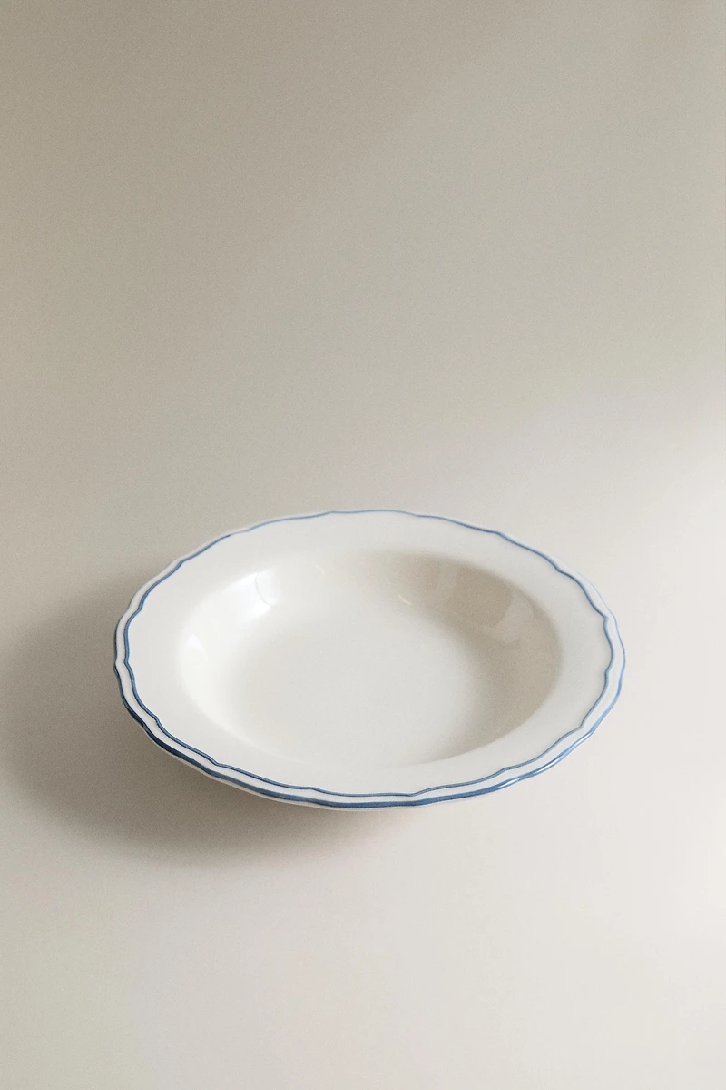 WAVY RIM EARTHENWARE SOUP PLATE