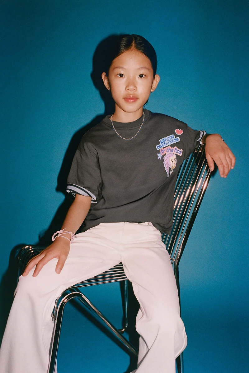 T-SHIRT EFFET DÉLAVÉ KPOP DEMON HUNTERS™ NETFLIX ©