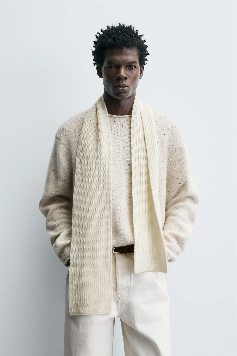 PULL EN LAINE BOUTONNÉ