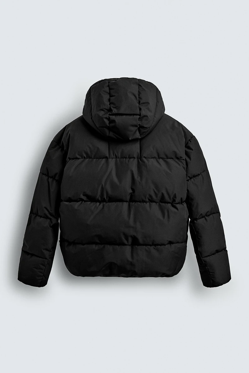 VESTE REMBOURRÉE À CAPUCHE