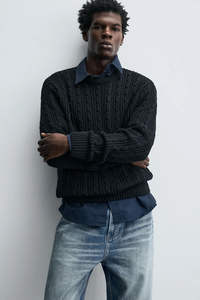 TEXTURED WOVEN SWEATER