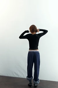 RIBBED BOAT NECK T-SHIRT