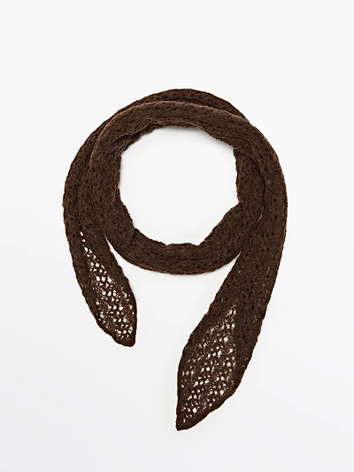 Knit neck scarf