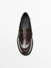 Leather loafers with glossy finish