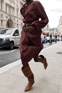 MIDI BELT DRESS
