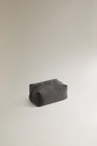 MEDIUM SPLIT SUEDE MAKEUP BAG