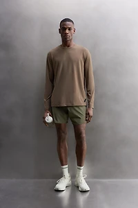 BASIC LONG SLEEVE TECHNICAL T-SHIRT