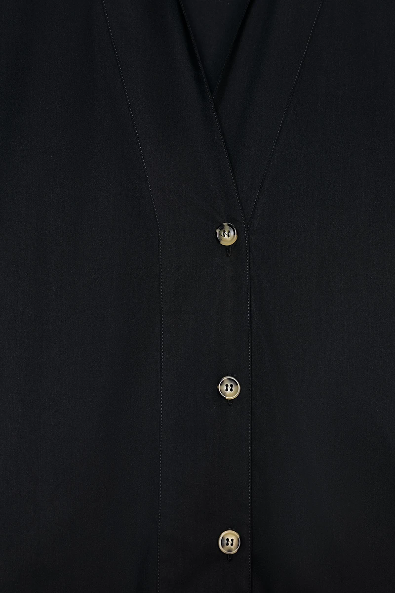 V-NECK POPLIN SHIRT