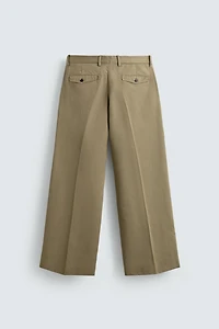 PLEATED WIDE FIT PANTS