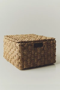 WOVEN BASKET