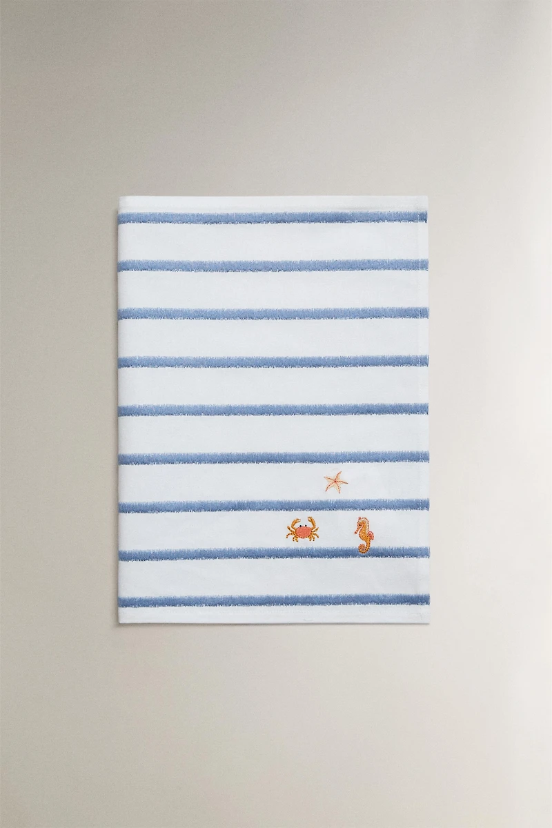 EMBROIDERED PLACEMAT