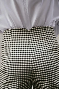 HIGH-WAISTED PANTS