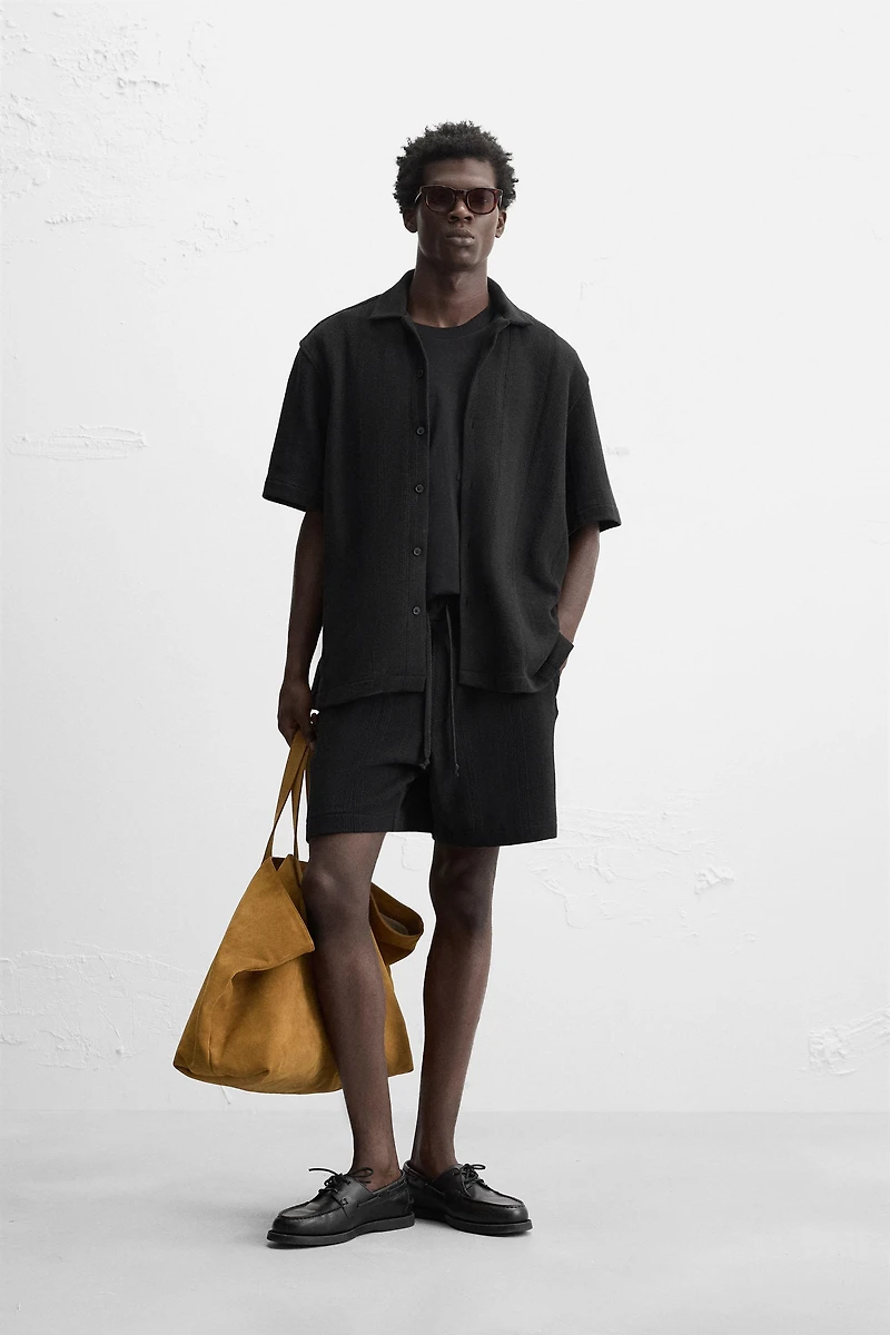 JACQUARD TEXTURED SHORTS