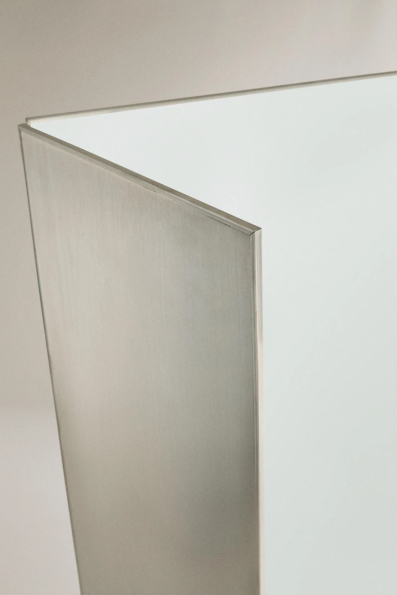 METAL TRIPTYCH MIRROR