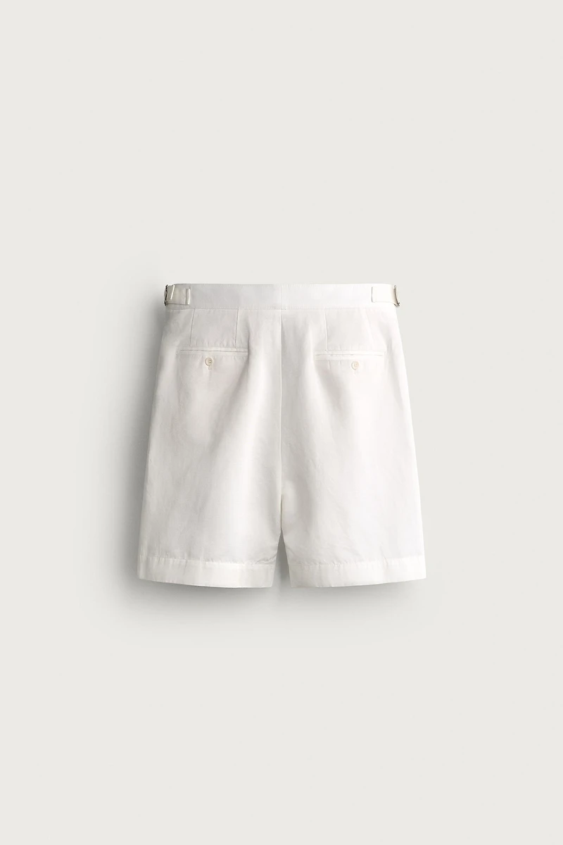 REGULAR FIT TAB SHORTS