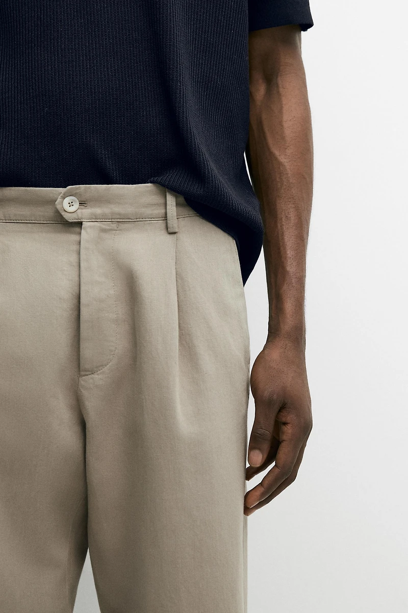 Straight-leg linen and cotton trousers with darts