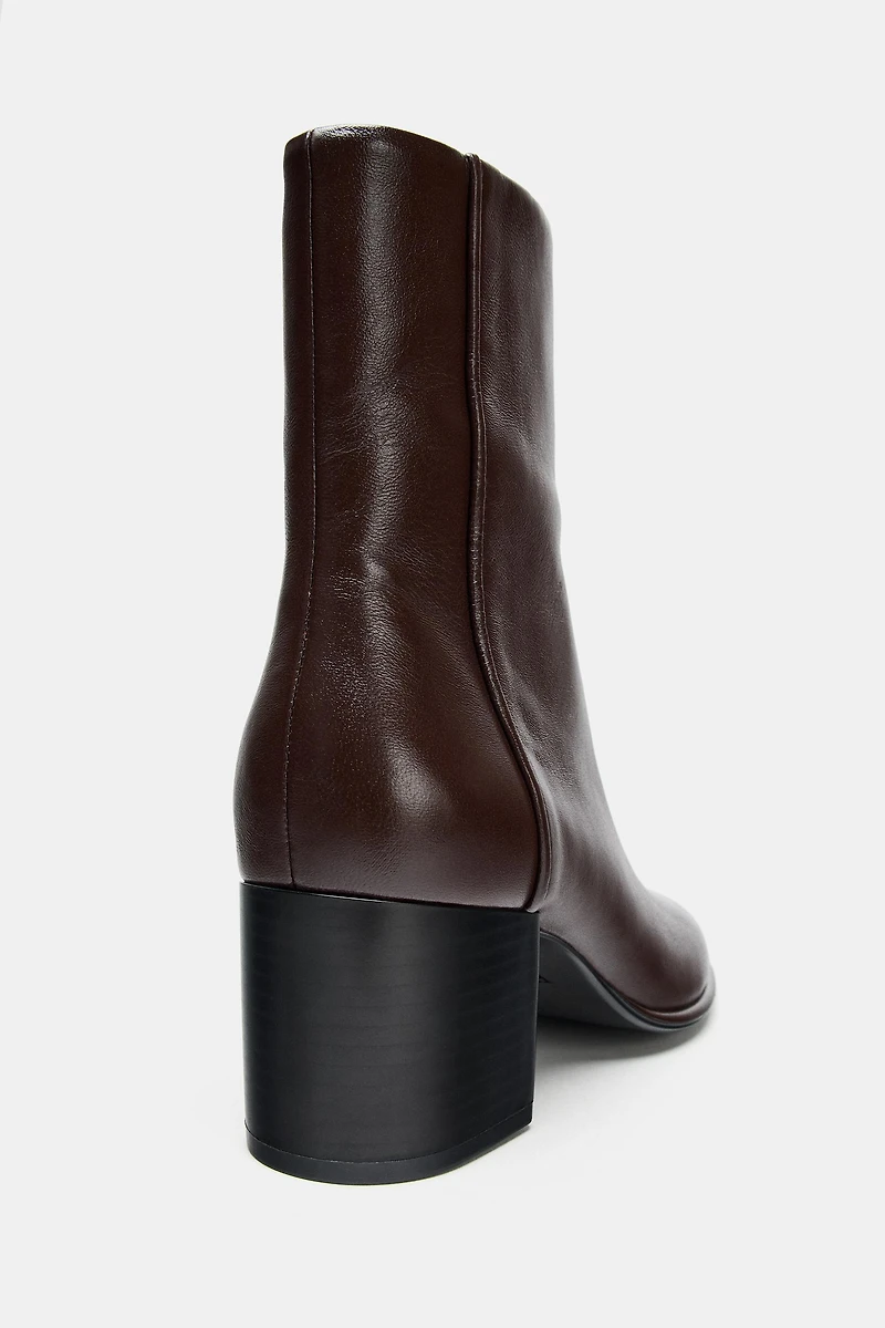 LEATHER BLOCK HEEL ANKLE BOOTS