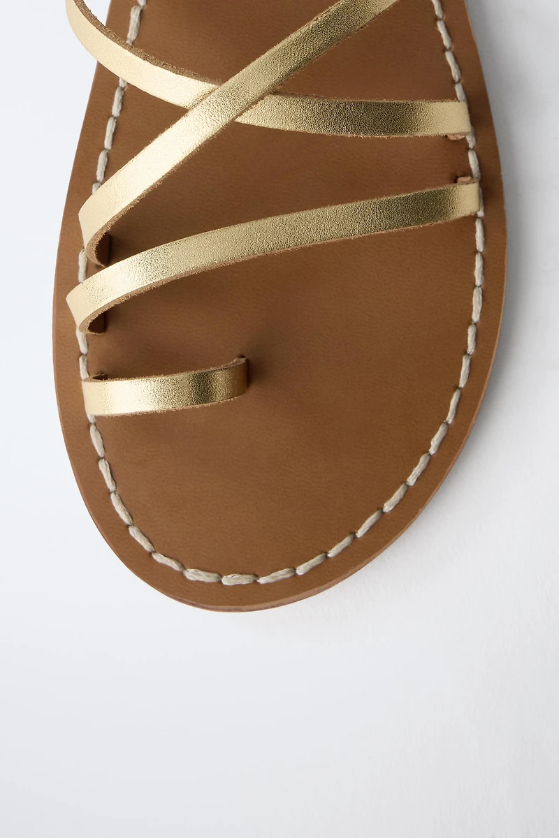 SANDALES EN CUIR
