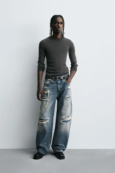 RIPPED BALLOON FIT JEANS