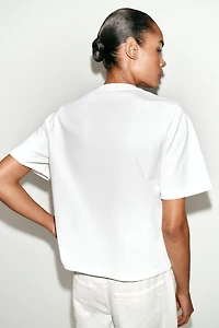 T-SHIRT À FLEURS BRODÉES