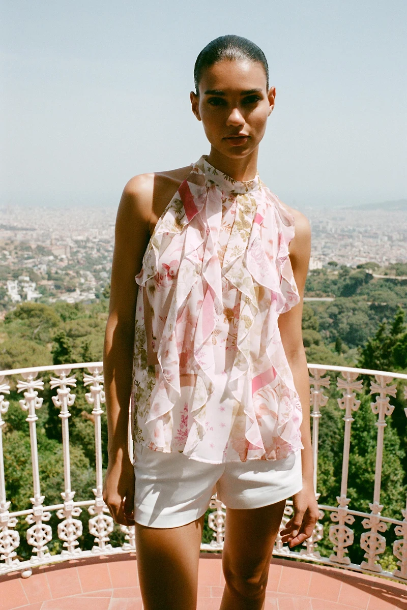 FLORAL PRINT RUFFLED TOP