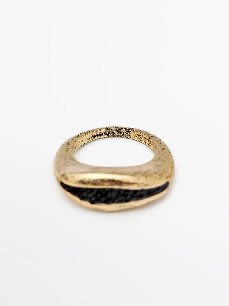 Irregular rhinestone ring
