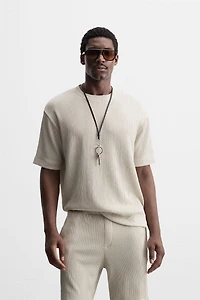 T-SHIRT STRUCTURE IRRÉGULIÈRE