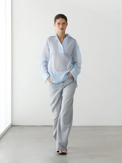 Flowing 100% cotton shirt with collar detail