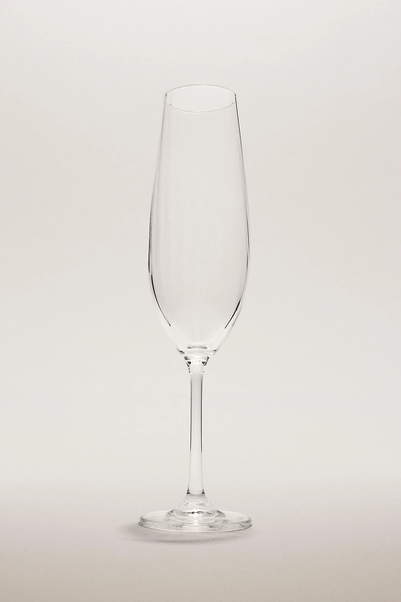 WAVY FLUTE GLASS