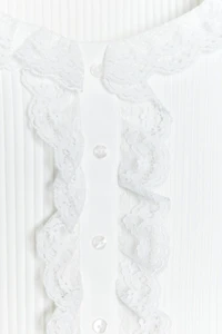 TOP BOUTONS DENTELLE