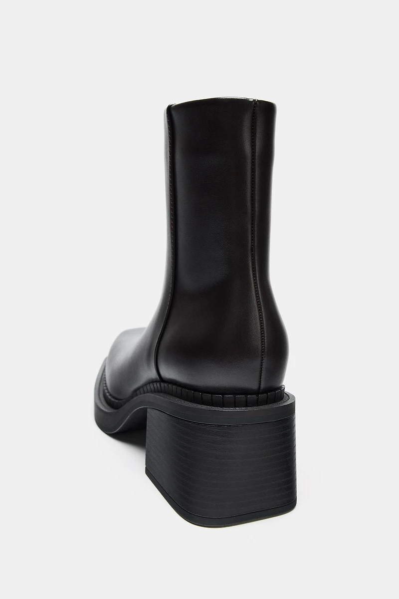 BOTTINES À TALONS BLOCS