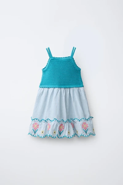 COMBINATION STRIPED CROSS STITCH KNIT DRESS