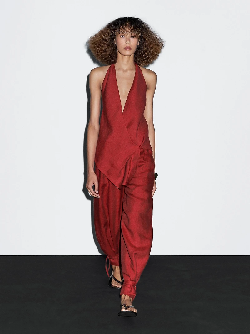 Linen halter top with low-cut back