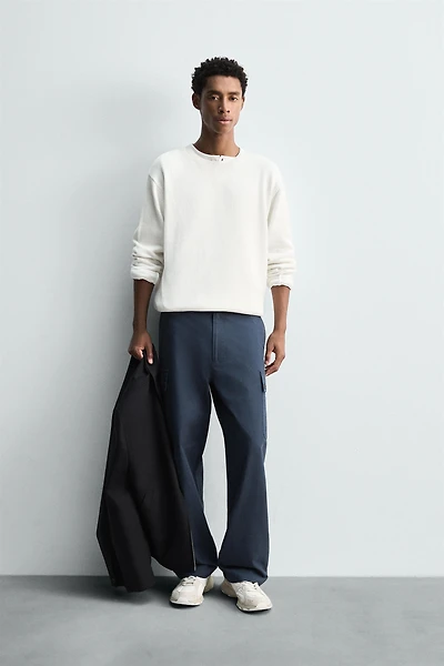 REGULAR FIT CARGO PANTS