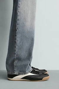 RETRO STYLE SNEAKERS