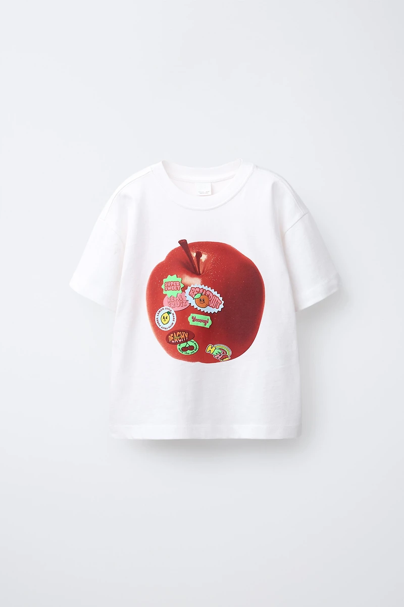 APPLE AND LABEL T-SHIRT