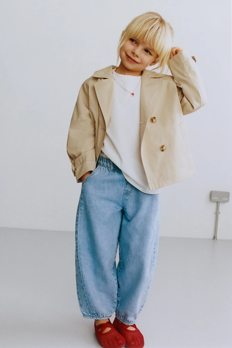 TRENCH COURT