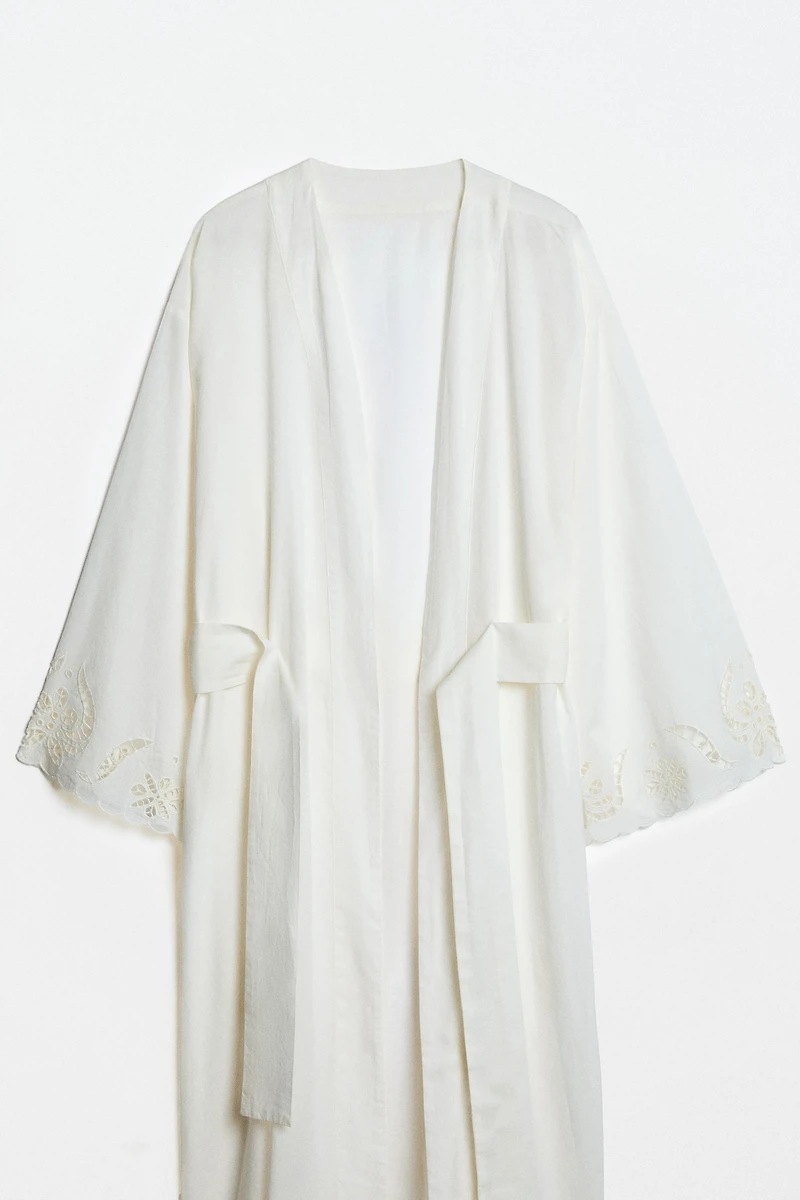 EMBROIDERED COTTON ROBE