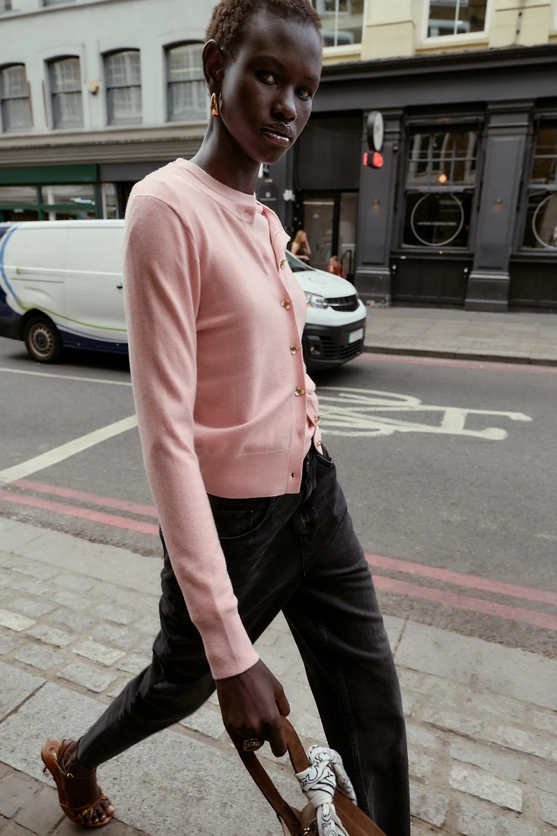 CARDIGAN WITH FLORAL BUTTONS