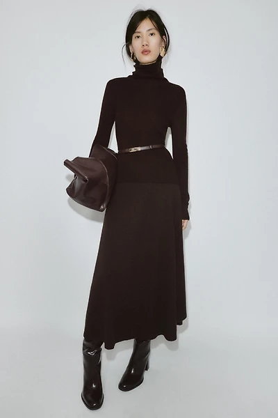 100% WOOL HIGH COLLAR BELTED JUMPER